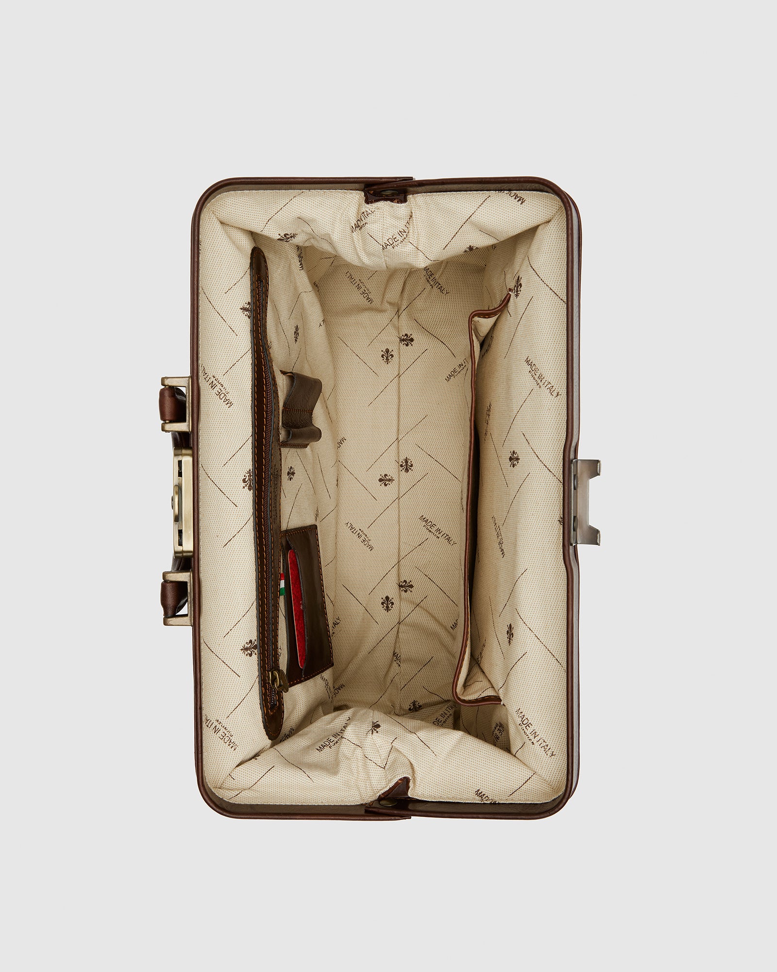 Hippocrates Terra - Leather Doctor Bag - Image 9