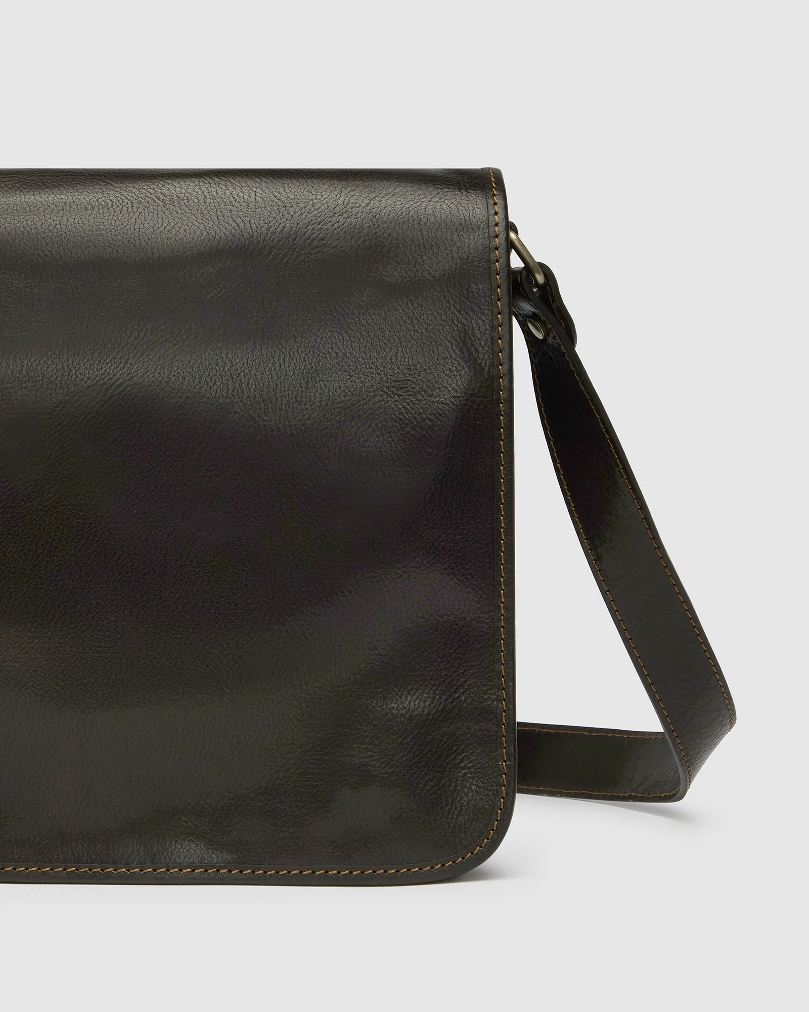 Nero Moro - 15" Leather Messenger Bag - Image 5