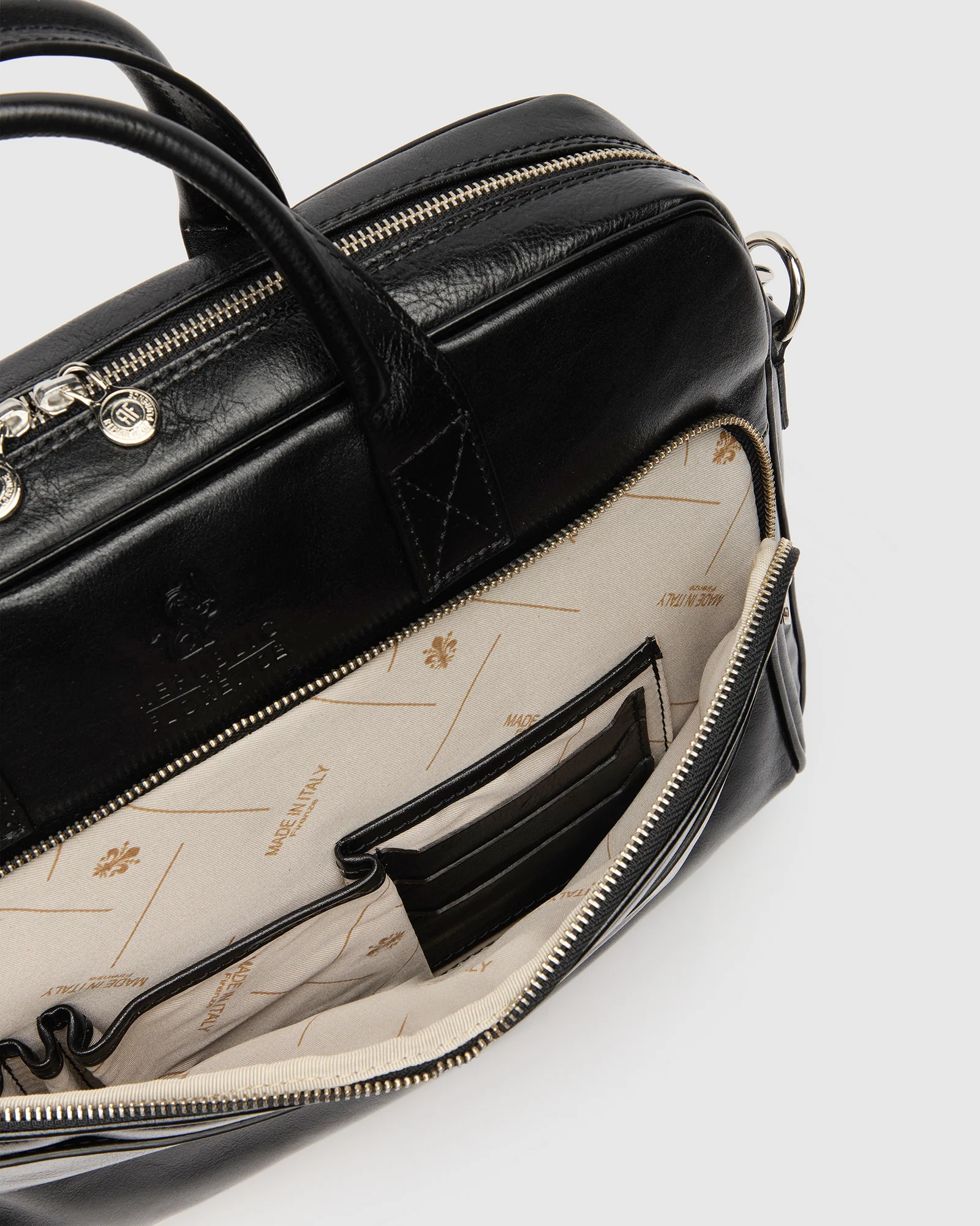 Pretoria Jet - 15" Leather Laptop Briefcase - Image 8